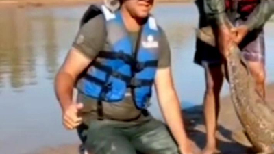 Con impunidad un grupo de pescadores hacen alarde por la cantidad de surubíes extraídos