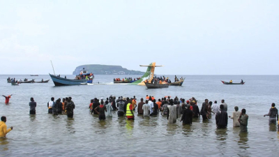 Al menos 19 muertos al caer un avión en un lago en Tanzania