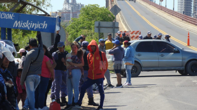Nueva protesta en el Puente Chaco-Corrientes complicó el tránsito durante las primeras horas
