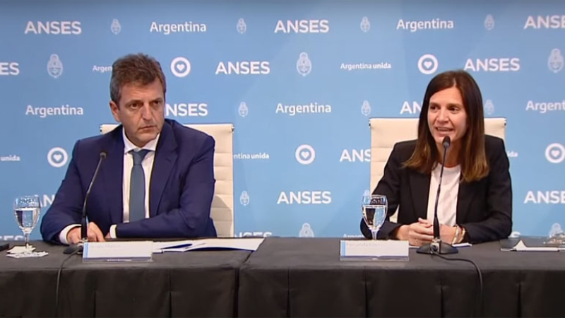Anunciaron la suba de las jubilaciones y el pago un refuerzo de 10 mil pesos por tres meses