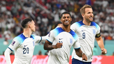 Inglaterra goleó a Irán 6-2 en la apertura del Grupo B del Mundial