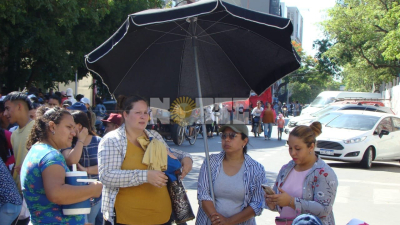 Movimientos sociales y políticos realizan una vigilia en apoyo a Cristina
