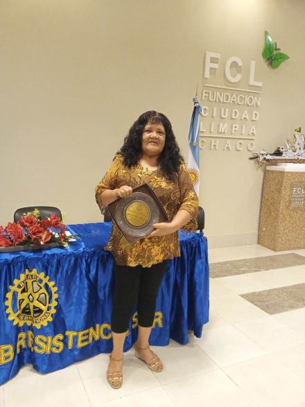 ROTARY PREMIO TINA 2.jpg
