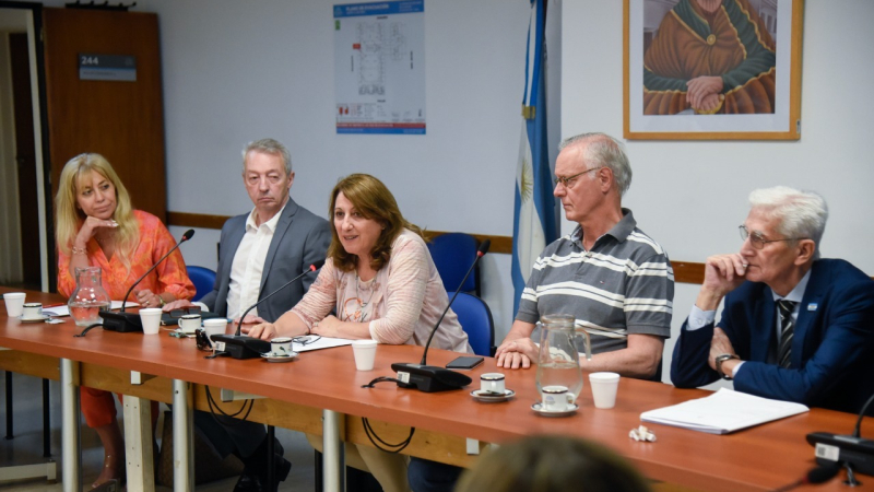 Diputados: evaluaron proyecto sobre "seguridad del paciente" y "tecnologías sanitarias"