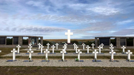 Cementerio_Argentino_de_Puerto_Darwin4.jpg