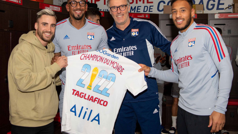 Tagliafico se reincorporó al Lyon y fue recibido con aplausos