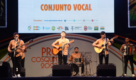 CONJUNTO VOCAL 2023.jpg