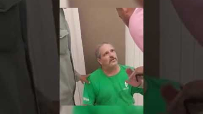 Con un arma en sus manos discutía con una mujer en plena vía pública: fue detenido a tiempo