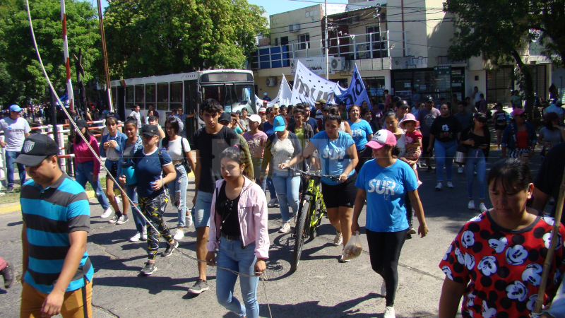 Potenciar Trabajo: el reclamo nacional por la suspensión de subsidios también se replicó en Resistencia