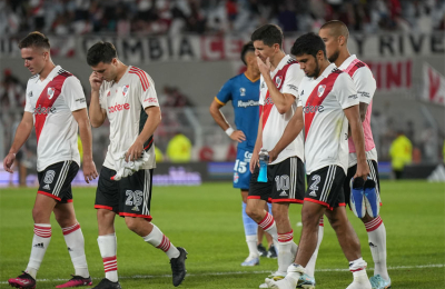 Arsenal lo dio vuelta y River dejó pasar la chance de ser líder