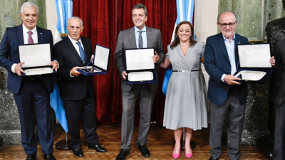 Diputados: reconocimiento a expresidentes de la HCDN