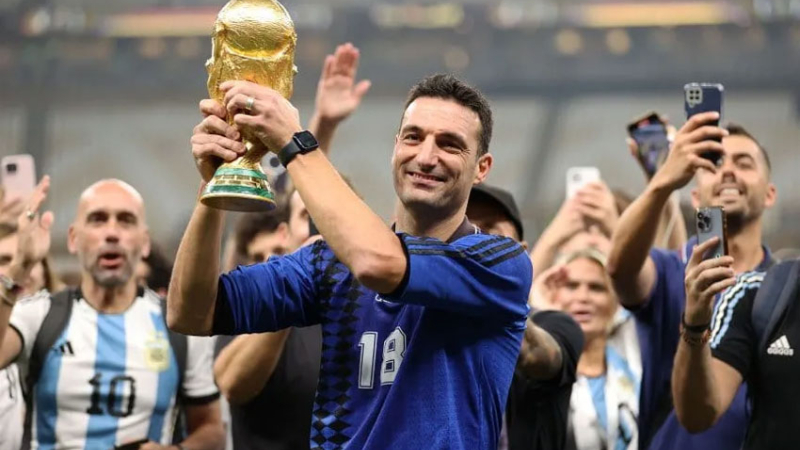 Scaloni fue elegido como el mejor entrenador de Sudamérica