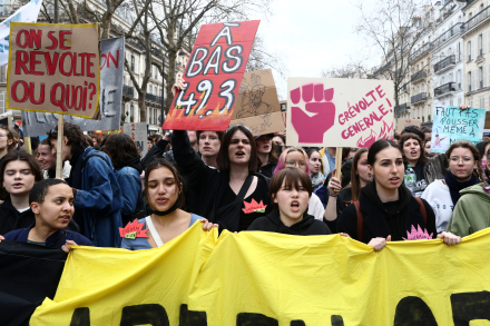 France-03-23-23-0c.JPG