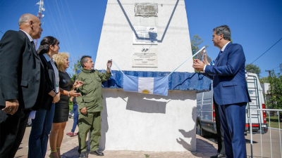 Capitanich encabezó acto central del 2 de abril en Colonias Unidas