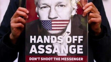 assange2.JPG
