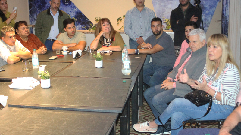 Comerciantes y gastronómicos expusieron dificultades de la actividad ante Polini y Ayala