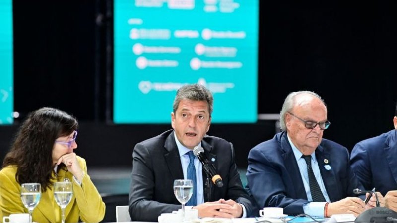 Sergio Massa anunció la ampliación del programa de créditos para PyMES con Banco Nación