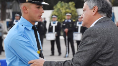"El ingreso de 1.500 policías será una medida prioritaria", promete Peppo