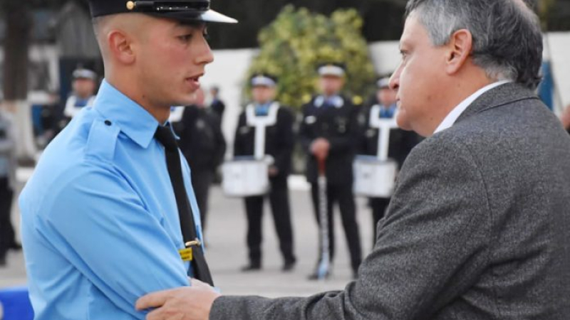 "El ingreso de 1.500 policías será una medida prioritaria", promete Peppo