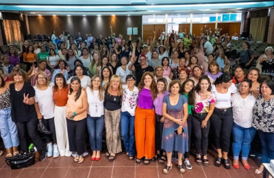 Destacan las políticas de género que desarrolla el gobierno