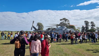 Colorida y animada exhibición de la Fuerza Aérea en el Aeroclub de Charata