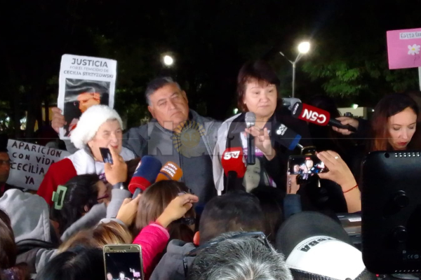 Impresionante grito de justicia por Cecilia 