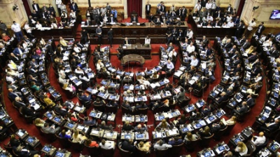 Congreso: buscan sesionar el próximo miércoles con un temario de consenso