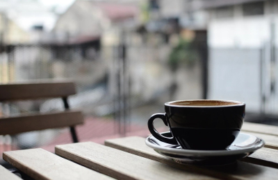 El café estaba frío