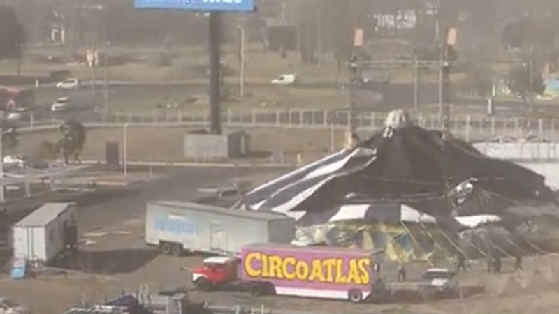 El Zonda voló la carpa de un circo en Mendoza