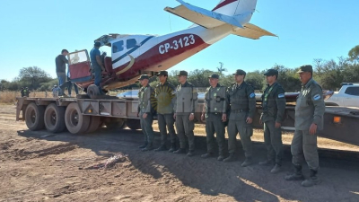 El avión accidentando con millonaria carga de droga, fue trasladado a Resistencia
