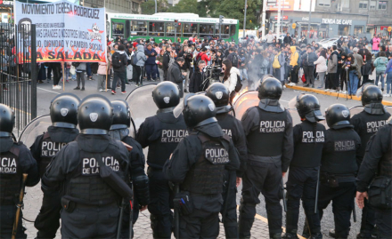 represion.jpg