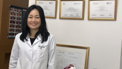Moon Young Sin: cirugías oculoplástica, vías lagrimales y órbita