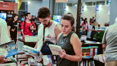 La Feria Iberoamericana del Libro del Chaco llega con libros al 50 por ciento de su valor