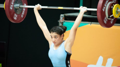 Milena Ayala avanza a paso firme y con el Mundial como meta
