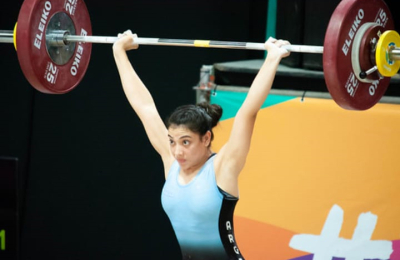Milena Ayala avanza a paso firme y con el Mundial como meta