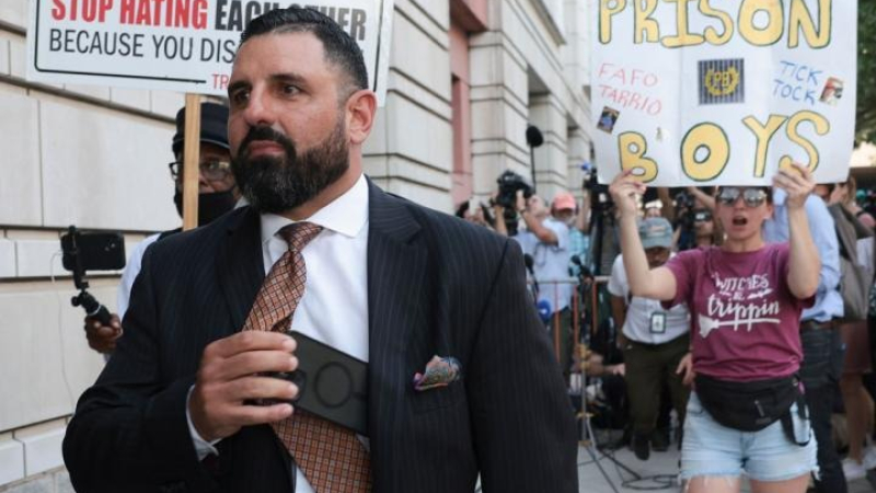 EEUU: Enrique Tarrio, líder de los Proud Boys, condenado a 22 años 