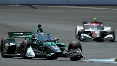 Canapino cerró la temporada de IndyCar con protagonismo