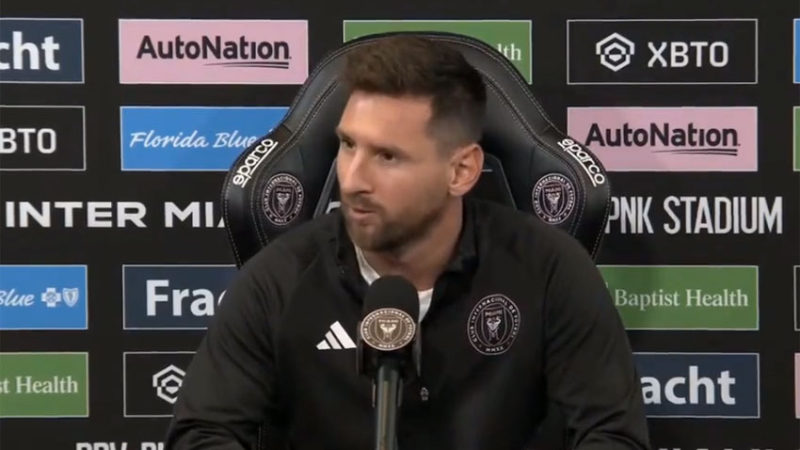 Messi aprendió inglés y habla con precisión y fluidez