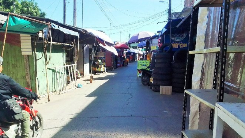 Paraguayos protestan contra la aduana de su propio país
