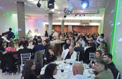 CREO celebró con una cena solidaria