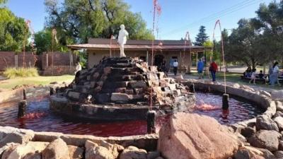 Un turista murió en una bodega de Mendoza tras caer en una pileta de molienda