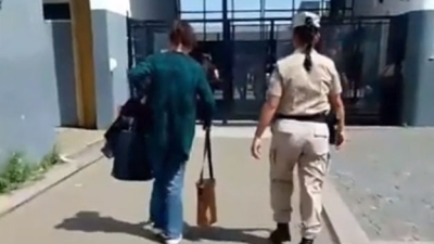 Una fiscal fue retirada por Prefectura tras ser hallada robando sobres