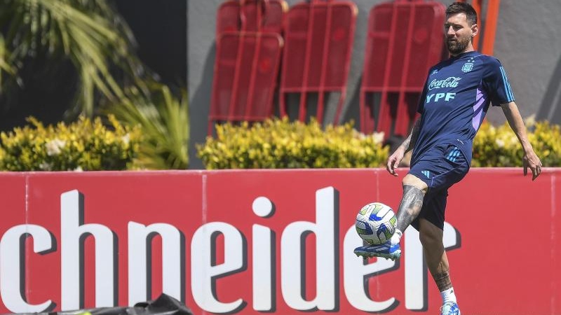 La Scaloneta va por un nuevo "Maracanazo" frente a la "Canarinha"