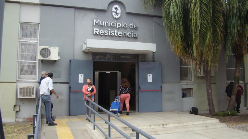 Con aumentos, Resistencia paga sueldos de marzo