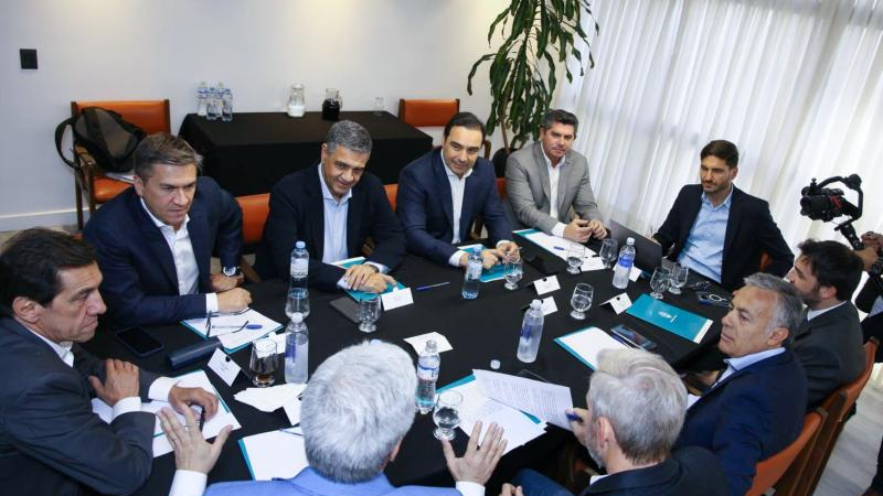 Zdero y sus pares de JxC buscan consolidar bloque y colaborar con gobernabilidad