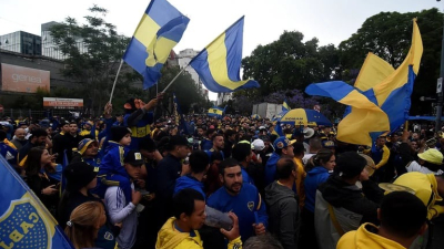Riquelme: "No podemos dejar que nos intervengan el club"