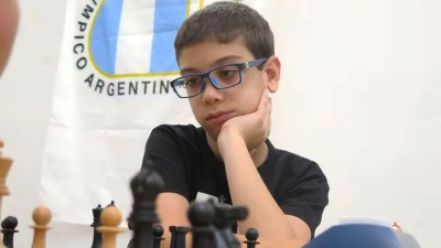 Un argentino de 10 años hizo la mejor jugada del año en el Mundial de ajedrez
