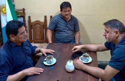 El ministro de Gobierno estuvo en Nueva Pompeya y en El Sauzalito