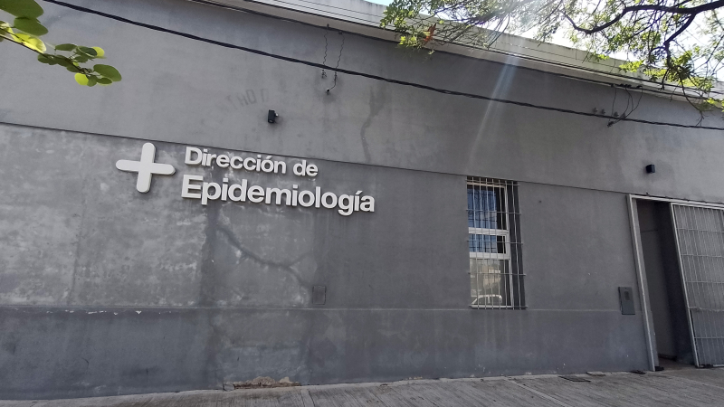 Por la suba de casos, no habrá testeos y el dengue se confirmará por síntomas