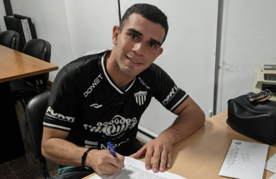 For Ever contrató al paraguayo Cristian Núñez y espera a Jonathan Dellarossa
